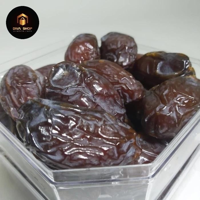 

BisaInstan- KURMA MEDJOOL repacking 500gr SUPER JUMBO PREMIUM PALESTINIAN