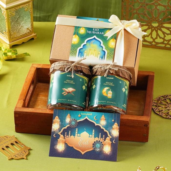 

Kirim,HariYgSama- Hampers Lebaran Idul Fitri / Parcel Lebaran (Ramadhan) - Cookies 2 Jar