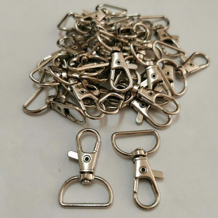 

KAITAN HANGER / KAITAN TAS / CANTOLAN BESI 2CM NIKEL / 144PCS