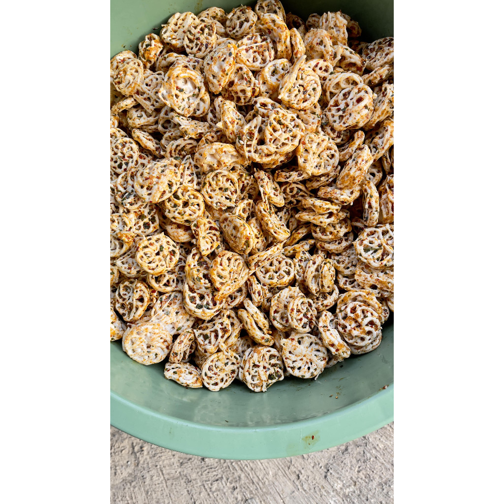 

Cemal Cemil Makyus Sebring Kerupuk Mawar 250 Gram Pedas Jeruk (Rafael)
