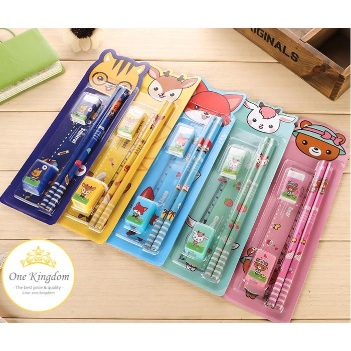 

LANGSUNG DI CO ALAT TULIS SET, SET ALAT TULIS, PENSIL, GUNTING, LEM, PENGGARIS, ONE