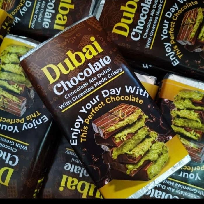 

COKLAT DUBAI GREENTEA WITH MEDE CRISPY/DUBAI CHOCOLATE