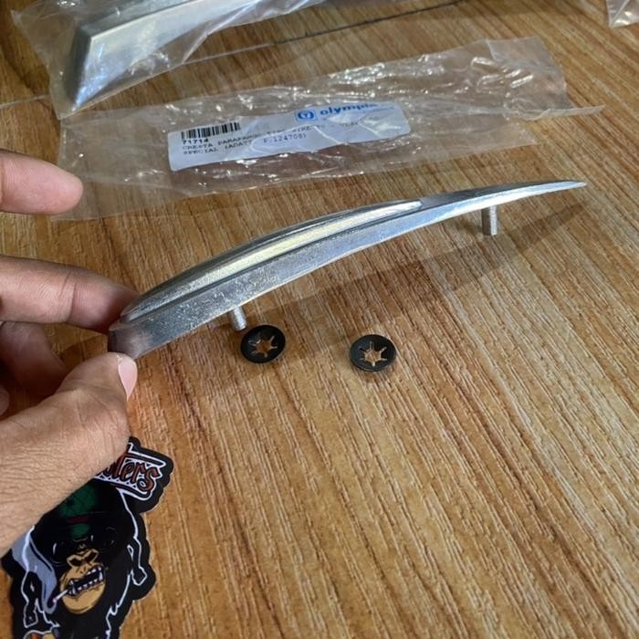 jengger jambul spakbor vespa vbb vnb super ORIGINAL ITALY