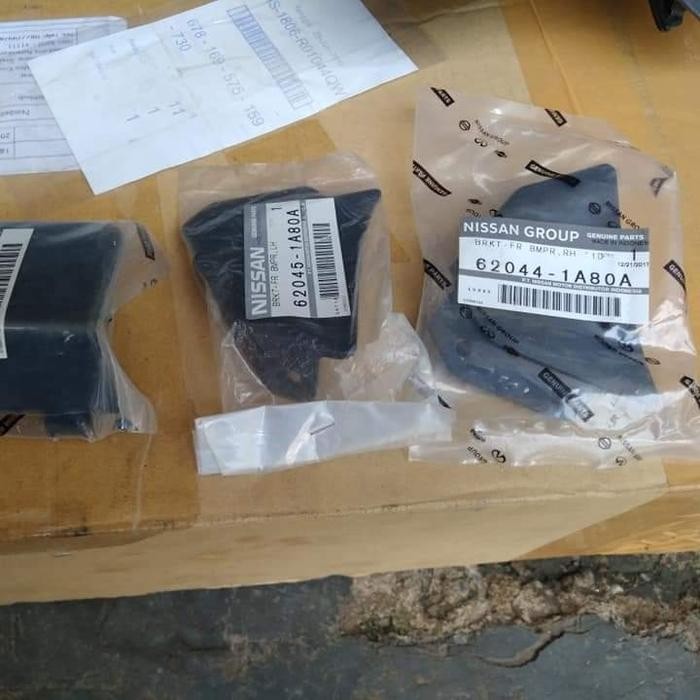 PREMIUM segitiga atau bracket front fender grand livina HWS L10