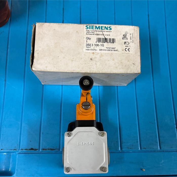 3SE3-100-1G LIMIT SWITCH SIEMENS