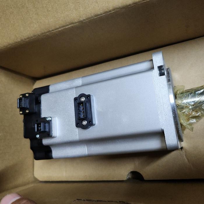 R88M-K75030H-BS2 750W AC SERVO MOTOR OMRON WITH BREAK