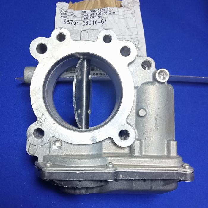 Throttle Body Toyota Innova Bensin