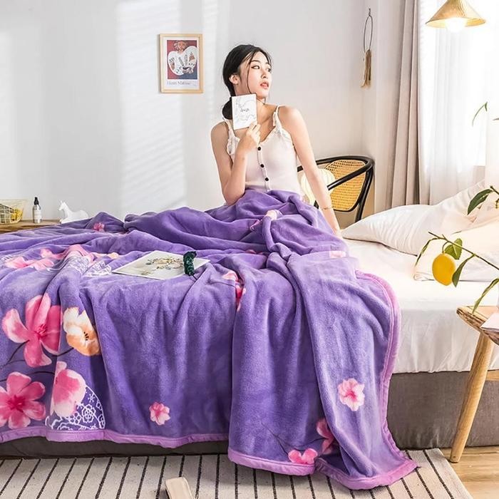 SELIMUT BULU HALUS JUMBO 200X230 MOTIF KUNGU SUPER TEBAL PINGGIRAN FULL LIST BERKUALITAS KADO KAIN