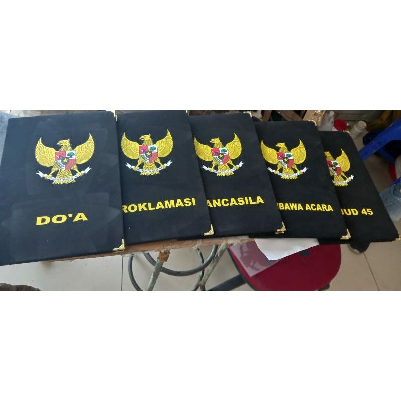 

Map Upacara Bendera 5 set