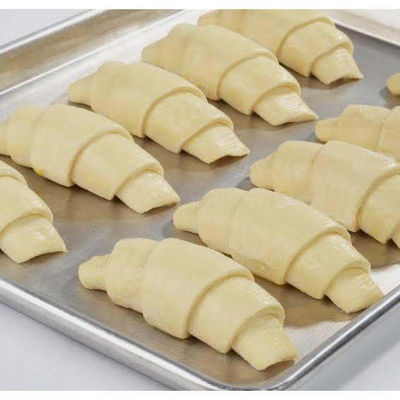 

InstanTanyadulu- Frozen Mix Butter Croissant Dough adonan Beku 30gr