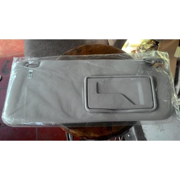 sun visor rh innova type v tahun 2009 sampai 2015 ori Limited