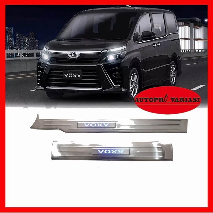 Sillplate LED Toyota Voxy 2018 UP