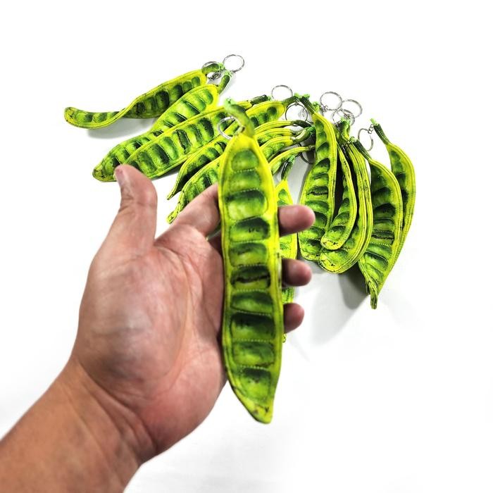 

Gantungan Kunci Pete Petai Keychain Stink Bean Penggemar Kur Makan *