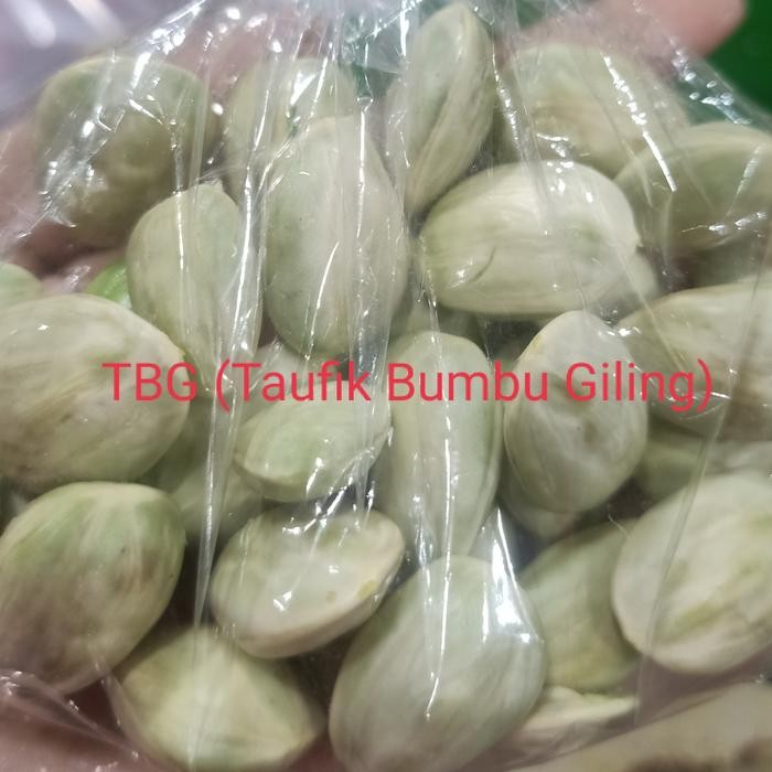 

pete kupas 1 papan / petai *