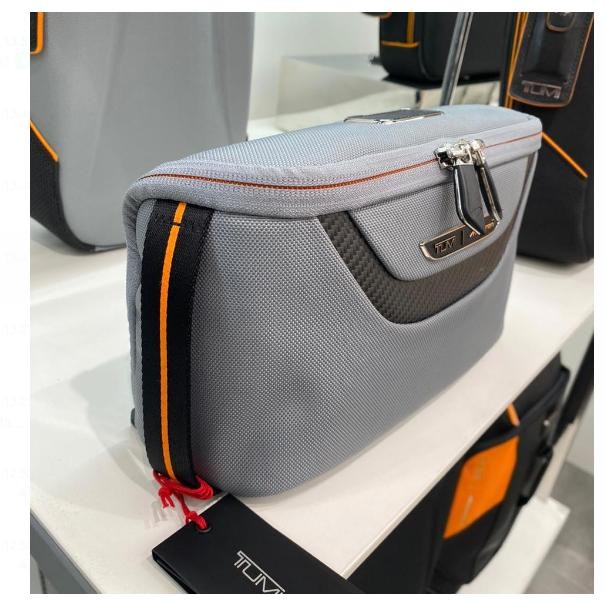 TUMI I MCLAREN Remex Accessory Kit - Clutch Pria - Super Grey