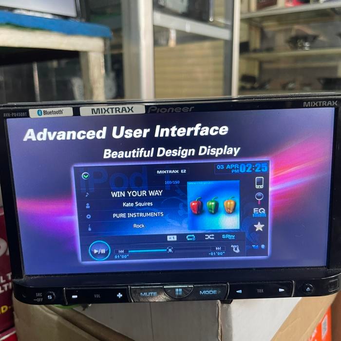 Head unit pioneer avh p8450bt