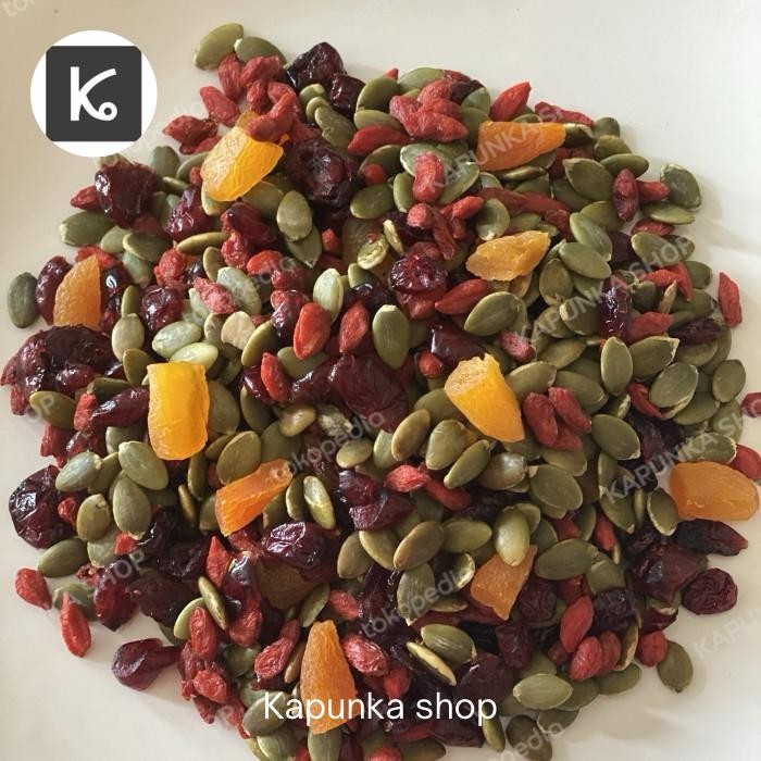 

terbaru !!! healthy mixed fruit and seeds 500 gram/buah kering campur ready