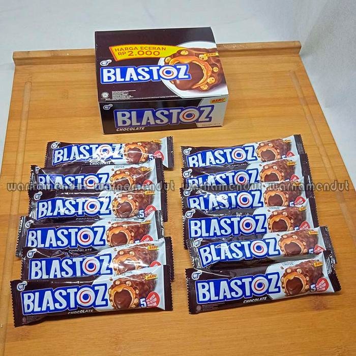 

PastikanTerjaminMutunya- Wafer Roll Blastoz Chocolate 24gr 1box (12pcs) WMO OT2722