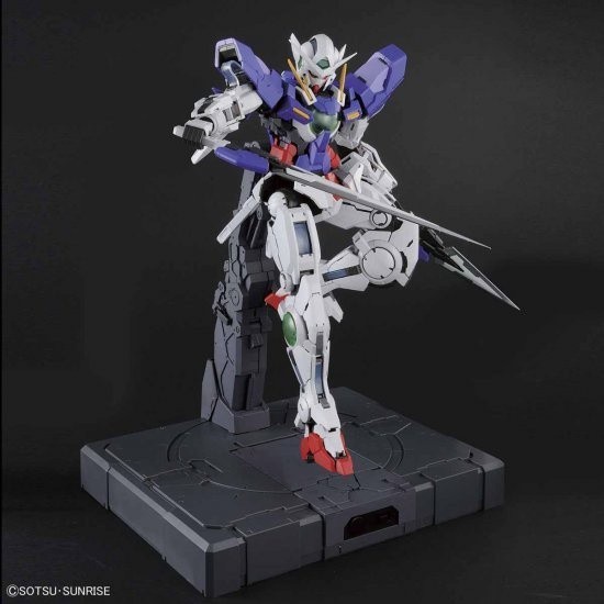 SALE BANDAI PLAMO PG GUNDAM EXIA READYY