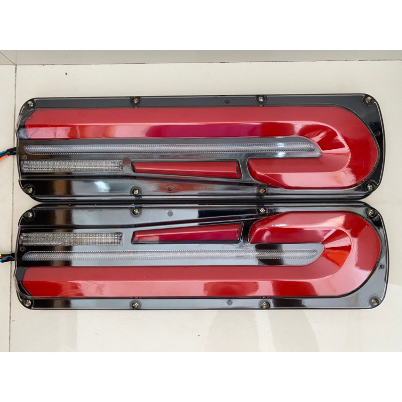 Stop Lamp Lampu Belakang Truk 12 Volt dan 24 Volt Model BMW