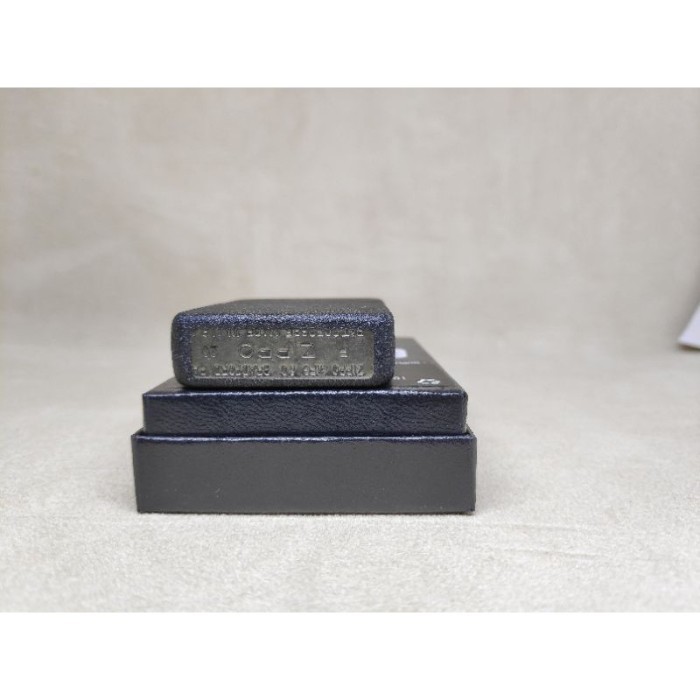 Zippo 28582 Replica 1941 Black Crack