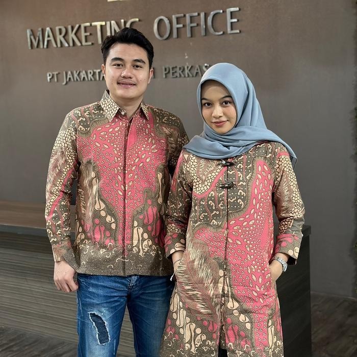 Trenatik- New Sisik Cream Pink Batik Couple Bahan Doby Semi Sutra Sudah Full Lapis Furing Trycod