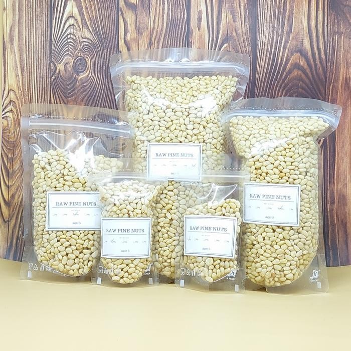 

Raw pine nuts / kacang pinus mentah 250 g Terlaris