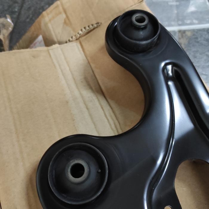 Arm Assy Belakang Karimun Wagon R Original Kode 024