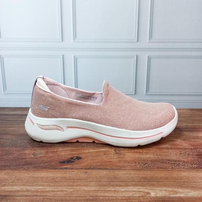 Skechers Gowalk Arch Fit Vividly/Slip On/Sepatu Wanita/Skechers Gowalk