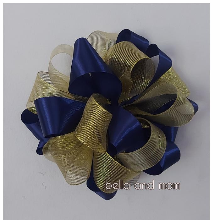 

Pesta- pita besar kado pita jadi pompom birunavy gold