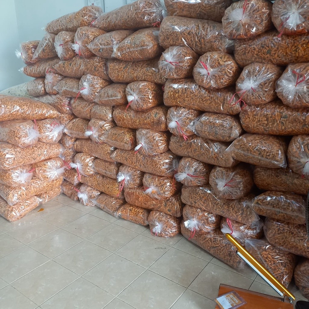 

BASRENG BAKSO GORENG PEDES DAUN JERUK BAKSO GORENG ORIGINAL DAUN JERUK 500 GRAM