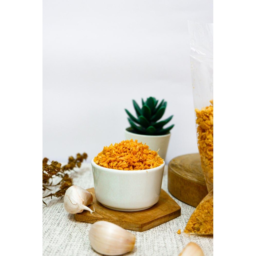 

JTTOP" BAWANG PUTIH GORENG JOJO CINCANG 500 GR FIRST HAND