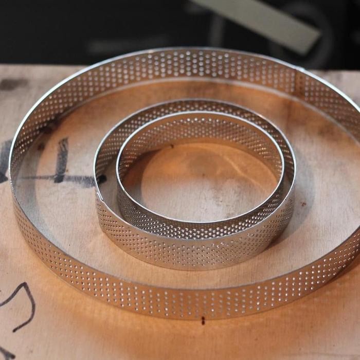

Pie Perforated Ring Round ( Ring Bulat Lubang)