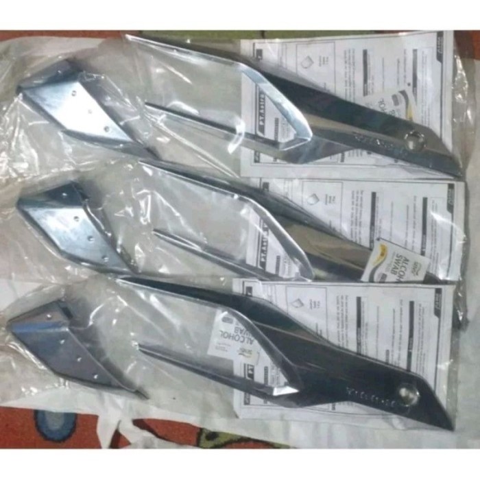 PREMIUM Garnish Cover Muffler Tutup Knalpot Vario 125 150 eSP LED OLD Original