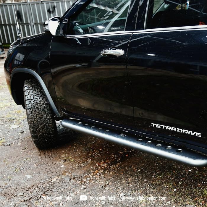 PREMIUM Side Step Protection Toyota Fortuner ( Rock Slider ) Footstep