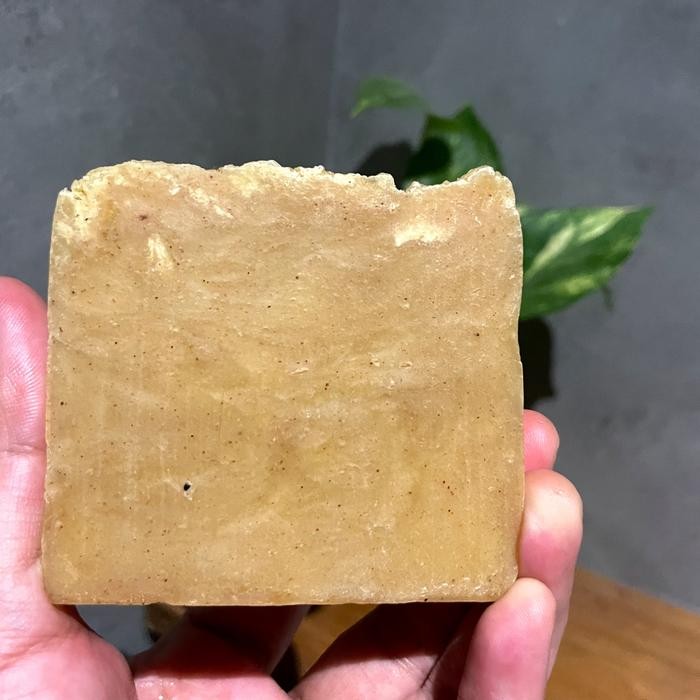 

Terlaris Natural Soap - Sabun Kunyit Madu