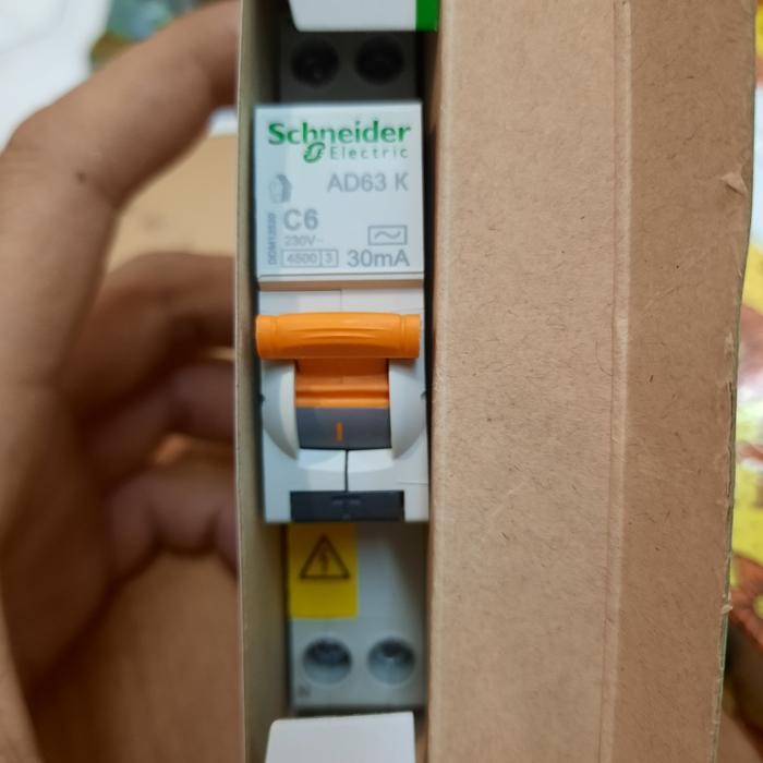 rcbo slim schneider 16a 10a 20a 6a original