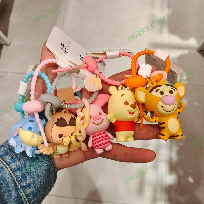 MINISO Hiasan Tas Winnie the Pooh Classic Pooh, Eeyore, Piglet dkk