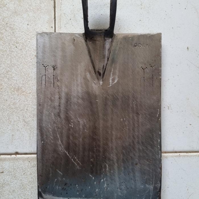 Pacul Cangkul Blitar Baja Asli Super Tajam Jumbo