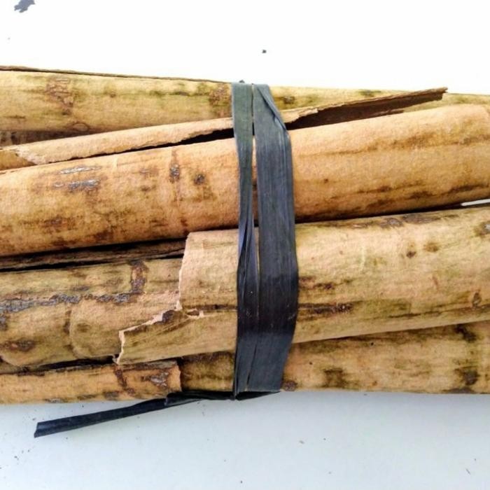

TERMURAHH!! Kulit Kayu Pule 1kg / Kulit Batang Kayu Pule Kering