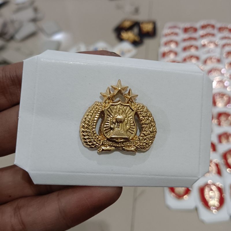 brevet wing pin tribrata polri kecil