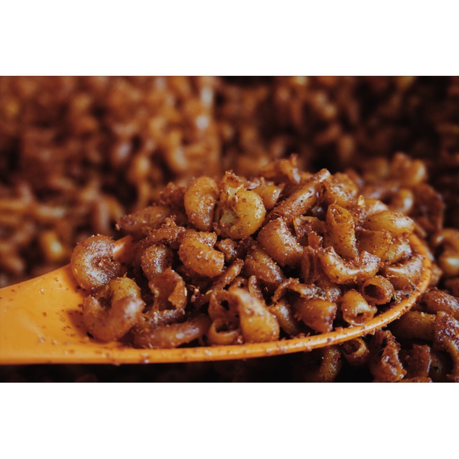 

WHYN!! (TERMURAH) 1KG MAKARONI KHAS TASIKMALAYA BY RATU KRIUK