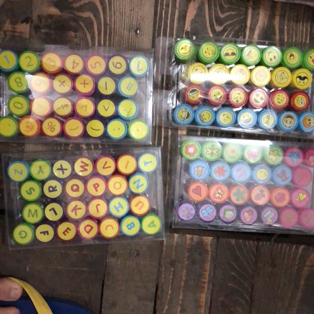 

Stempel lucu set isi 26 / 24 untuk yang mixed WE!!