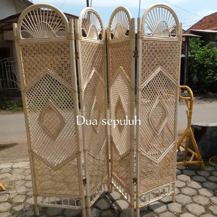 Sketsel Rotan Alami /Pembatas Ruangan 4Pintu Terlaris