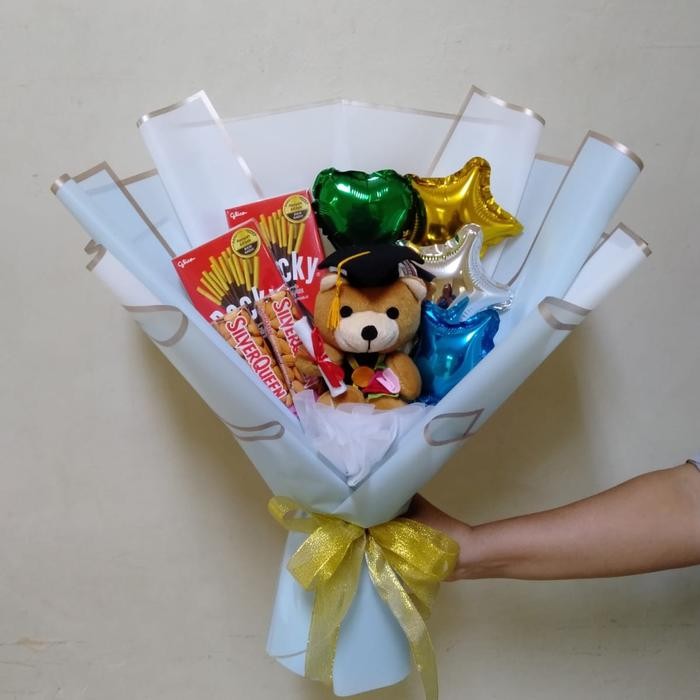 Promo Terbatas Buket Bucket Coklat Ferrero Kinderjoy Boneka Wisuda Teddy Bear Aman