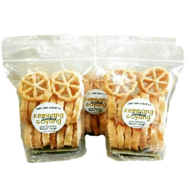 

Kembang Goyang Khas Jakarta ukuran 225gr