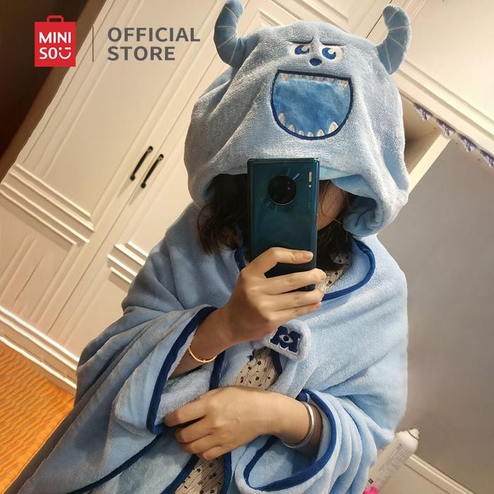 MINISO Selimut Dengan Topi Lotso Blanket with Hat Toy Story Collection