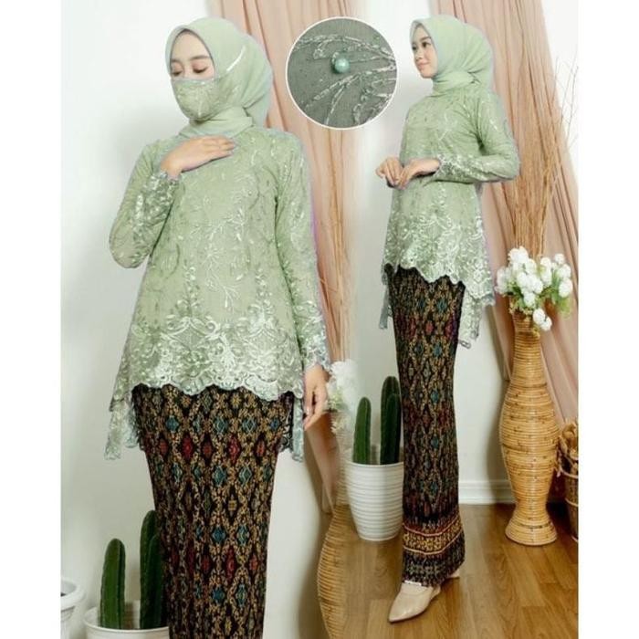 Setelan Kebaya Modern Blouse Tille Bordir Azkia Sage Rok Plisket Batik