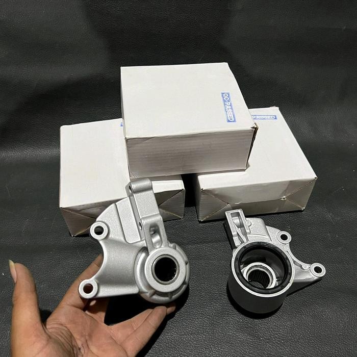 Breket Dudukan Axle Kaliper Shock Hub Kaliper Disk Cakram Speedometer Vespa New Px Terminator Temaca