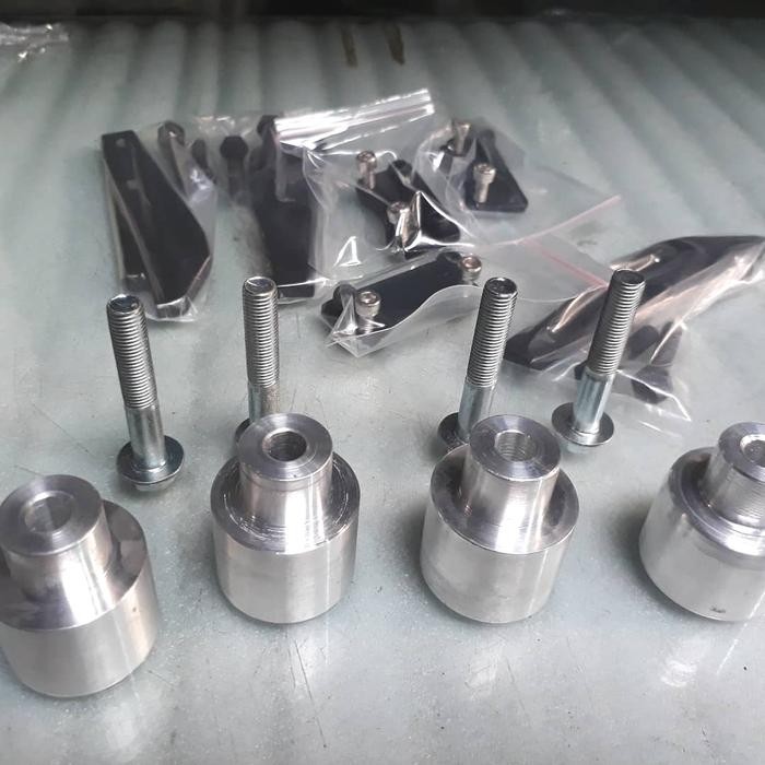 PREMIUM paket boshing underyoke yamaha R15 V2